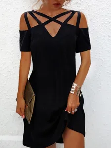 damen-schlichtes-cut-out-minikleid-mit-v-schwarz-1